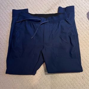 Men’s M Lululemon ABC Jogger - Shorter Inseam